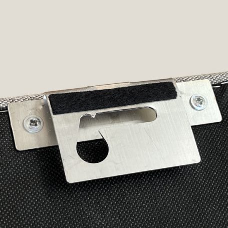 Wandhalterung Vertikal & Flexibel: Wandhalterung für eine Montage des Bettkopfteils an der Wand.